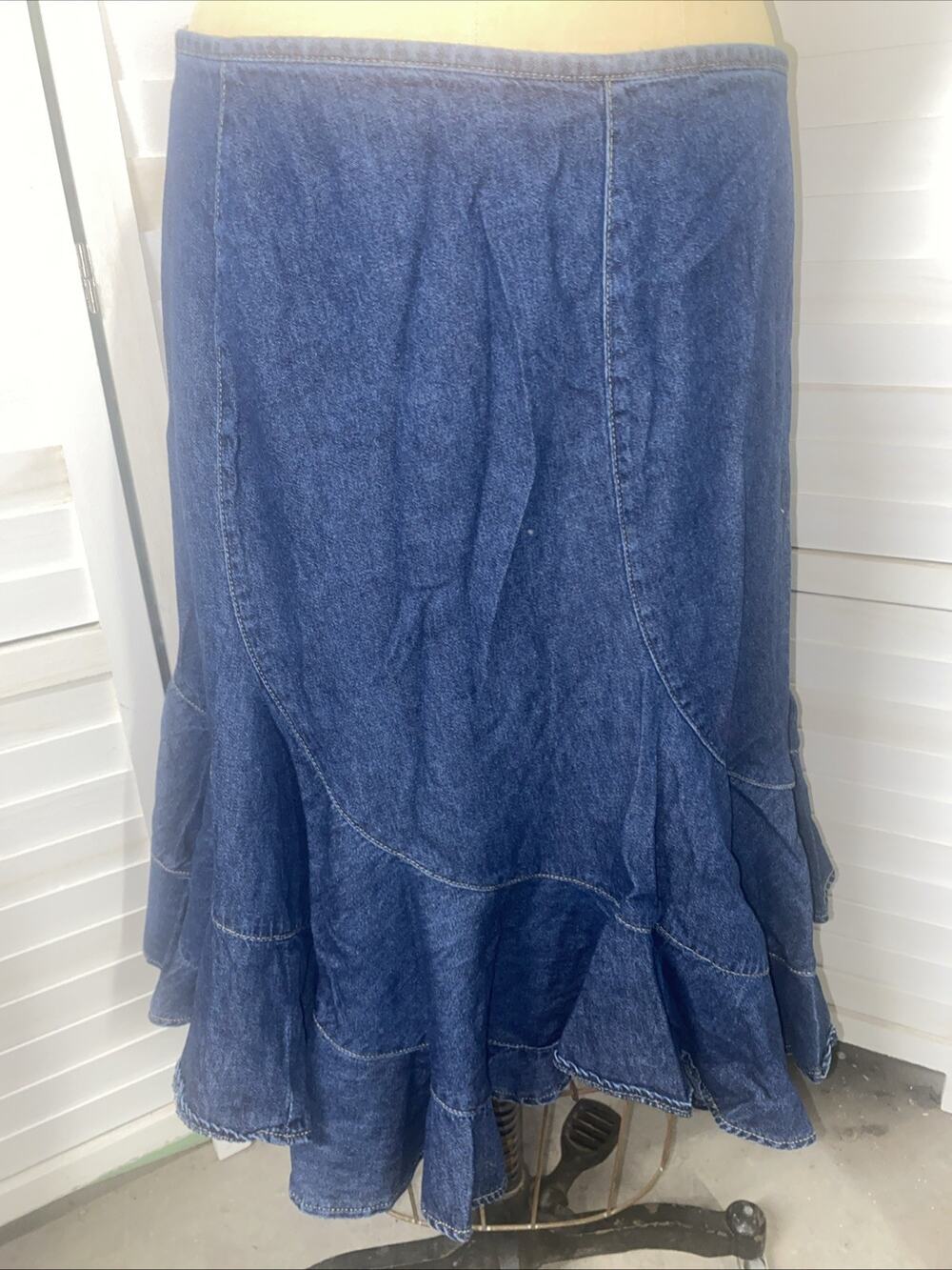 Liz Claiborne Denim Skirt Women’s Dark Blue Midi Fit Flare Panel Cotton Sz 12